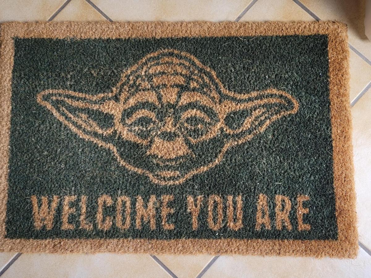Ker Yoda 비닉 외부 사진